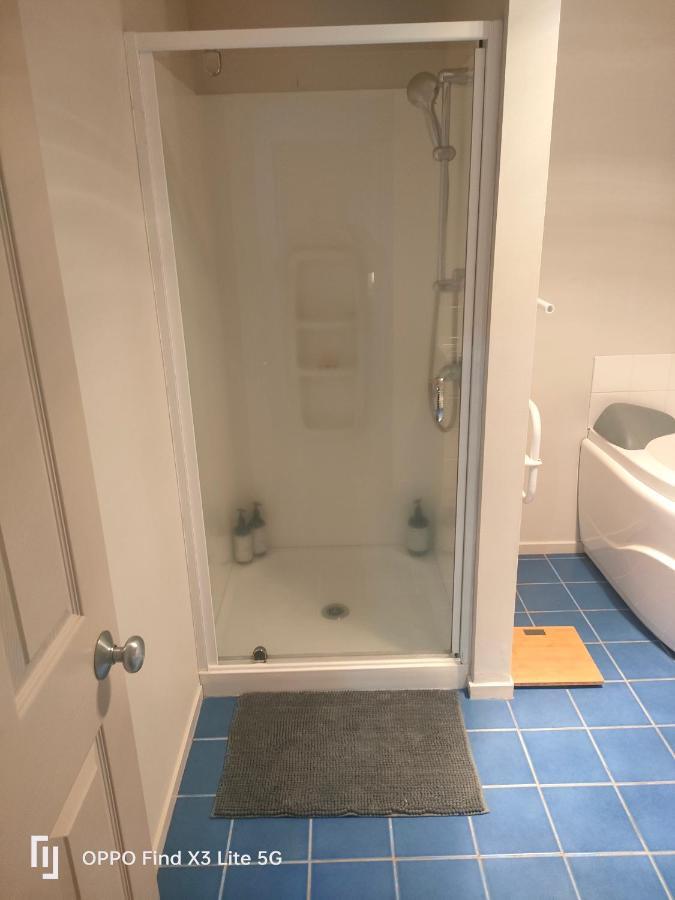 Double Room Free Wifi Hamilton Ngoại thất bức ảnh